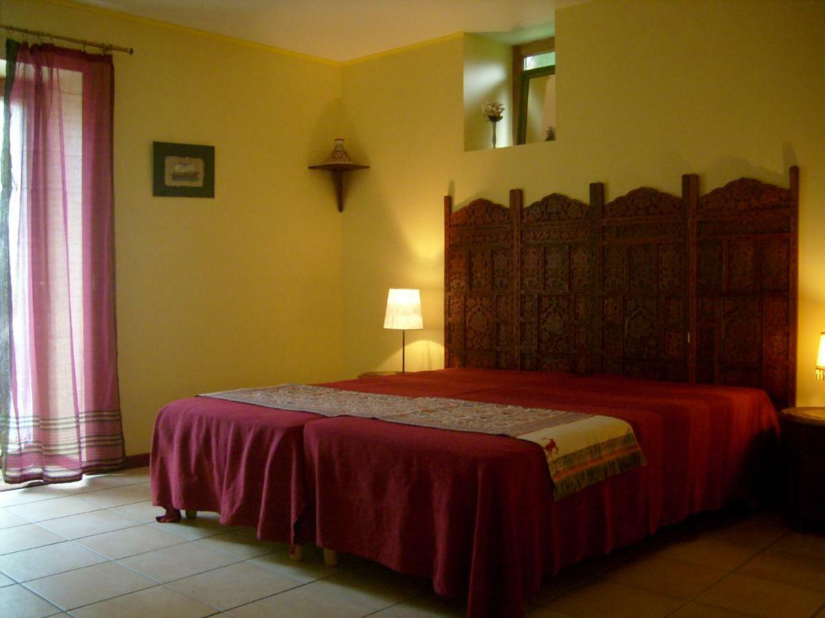 Chambres D'Hotes Le Peyroux Montcel  Esterno foto