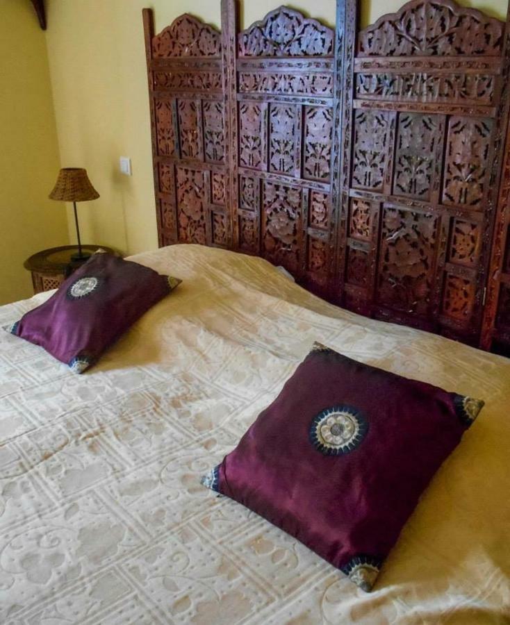 Chambres D'Hotes Le Peyroux Montcel  Esterno foto