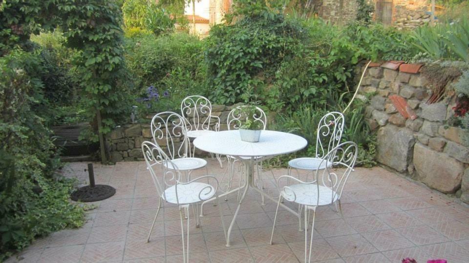Chambres D'Hotes Le Peyroux Montcel  Esterno foto