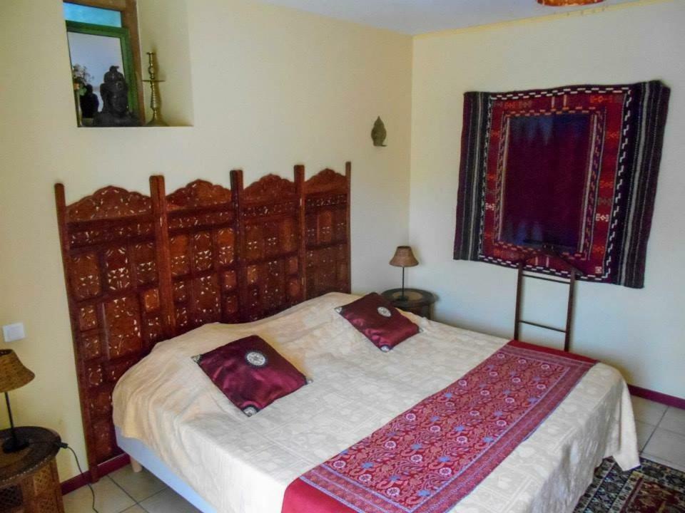 Chambres D'Hotes Le Peyroux Montcel  Esterno foto